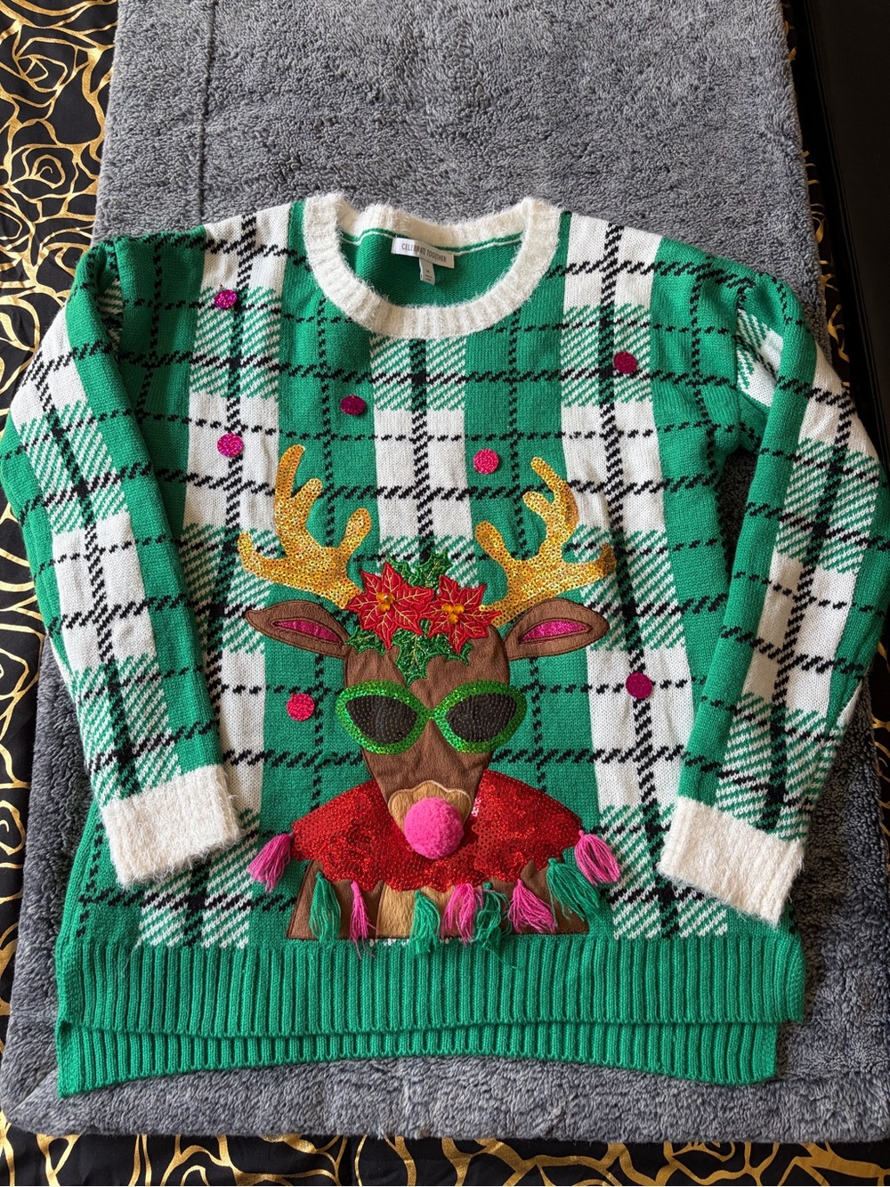 Women’s Green Plaid Reindeer Holiday Sweater - Festive Crew Neck